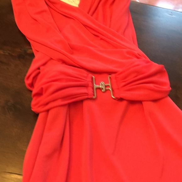 Dress - Picture 3 of 3